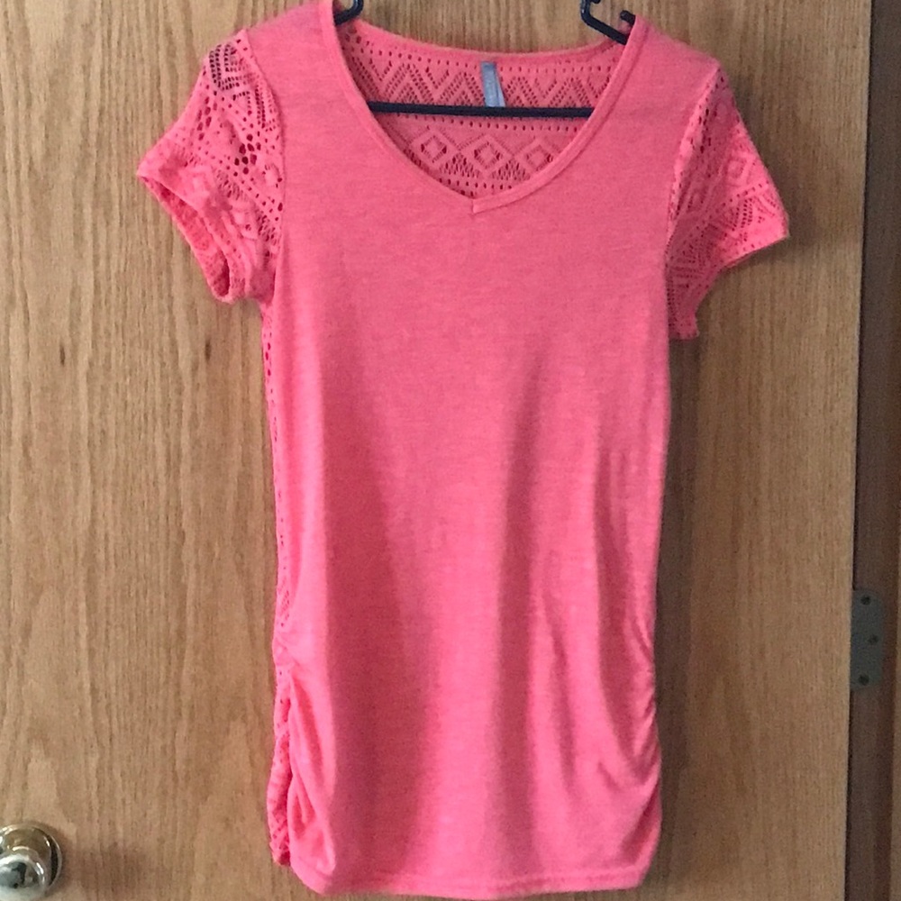 Aztec lace orange top.